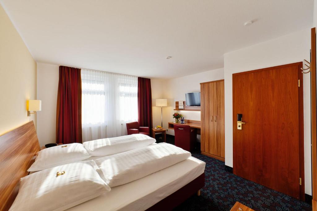 Hotel Am Dom Fulda Room photo
